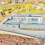 Cales E Chadas By Your Madeira