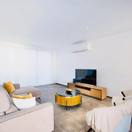 Cales E Chadas By Your Madeira Semesterbostad Arco da Calheta (Madeira)