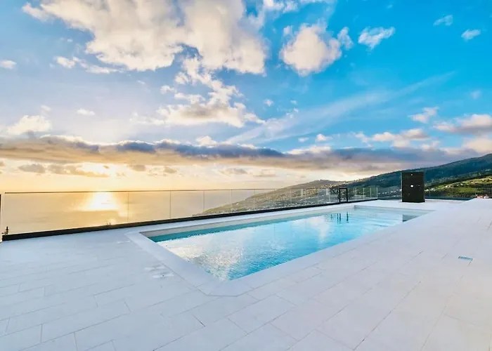 Cales E Chadas By Your Madeira Arco da Calheta (Madeira)