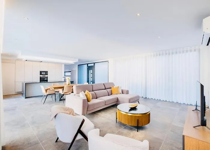 Cales E Chadas By Your Madeira Arco da Calheta (Madeira)