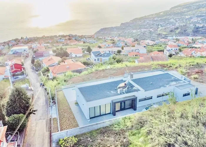 Cales E Chadas By Your Madeira Casa vacanze *