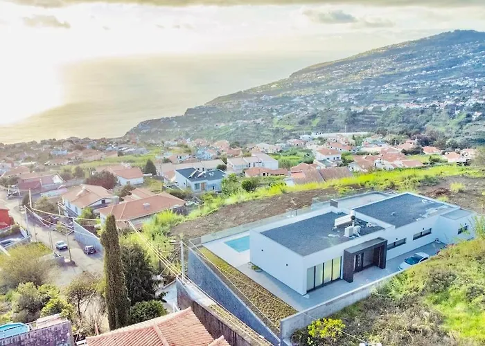 Cales E Chadas By Your Madeira Casa vacanze *