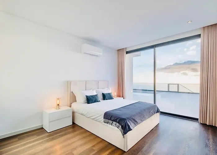 Cales E Chadas By Your Madeira *